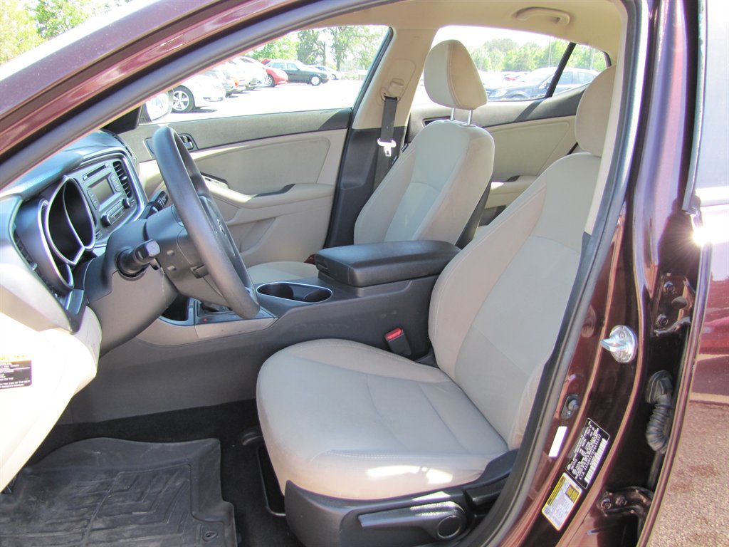 2015 Kia Optima - $10,995