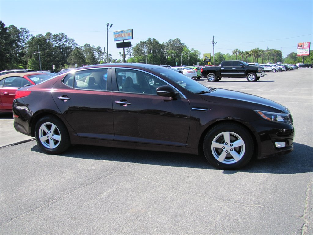 2015 Kia Optima - $10,995