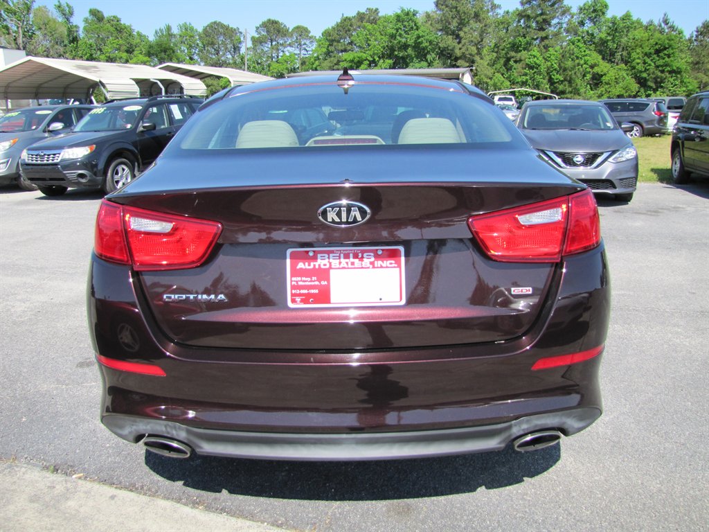 2015 Kia Optima - $10,995