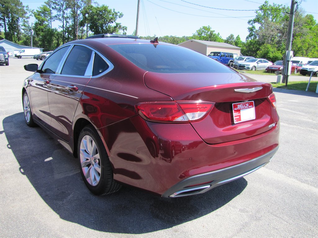 2015 Chrysler 200 C photo