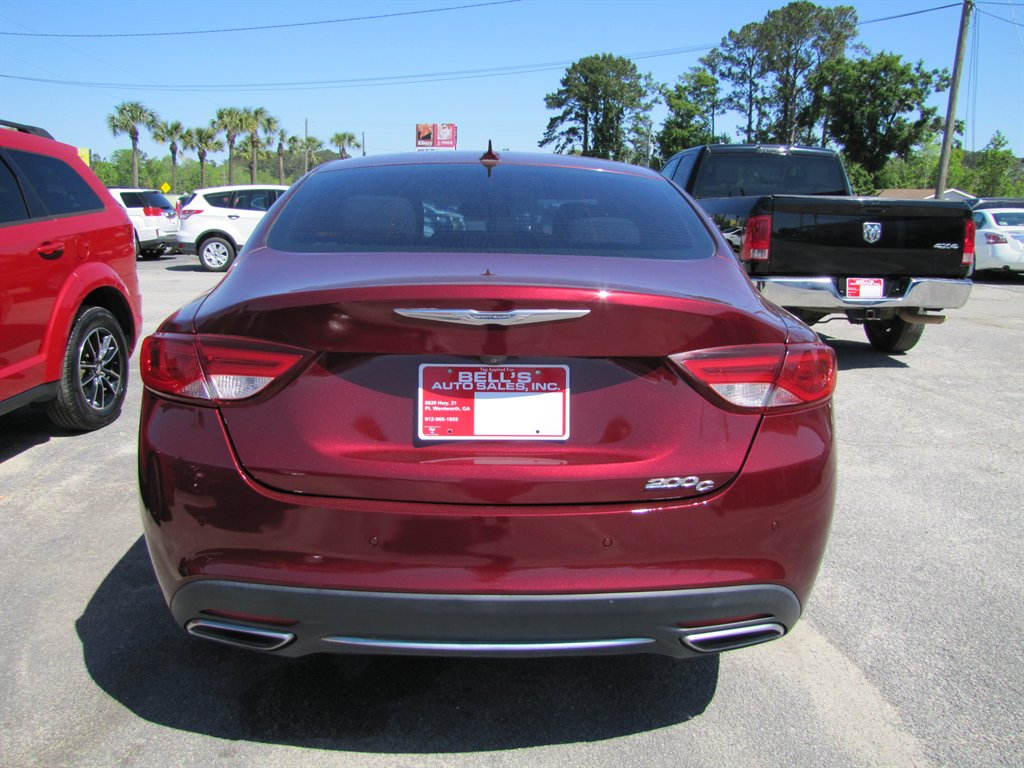 2015 Chrysler 200 C photo