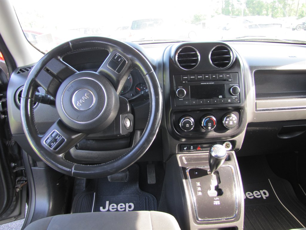 2011 Jeep Patriot Sport photo