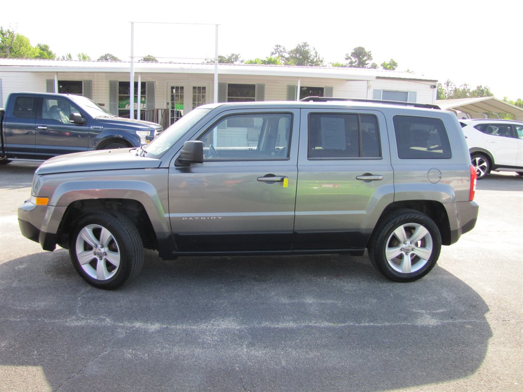 2011 Jeep Patriot Sport photo