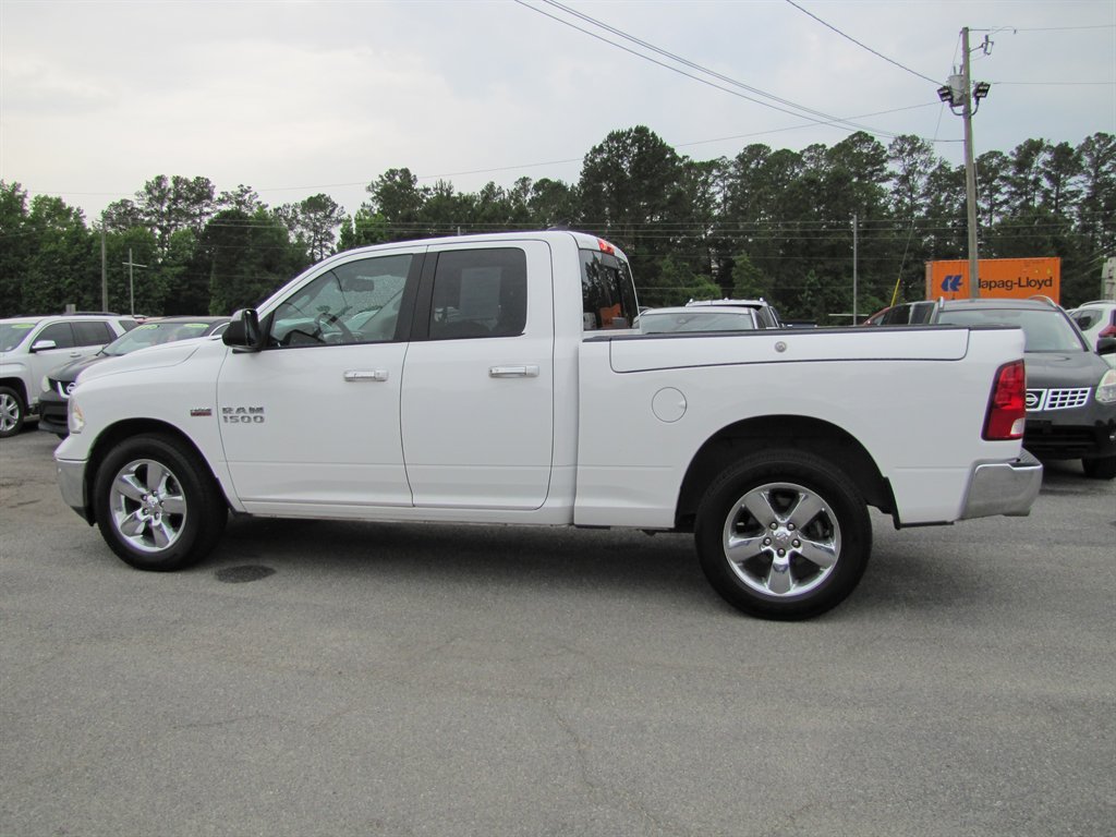 2018 RAM 1500 SLT photo