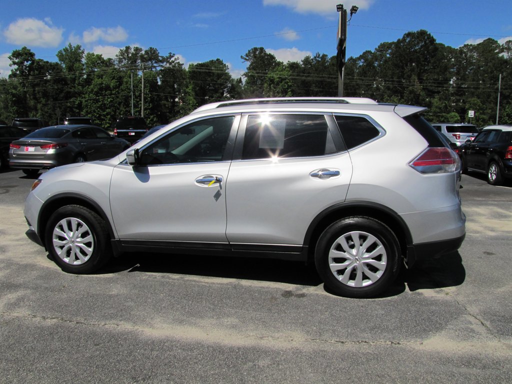 2016 Nissan Rogue S photo