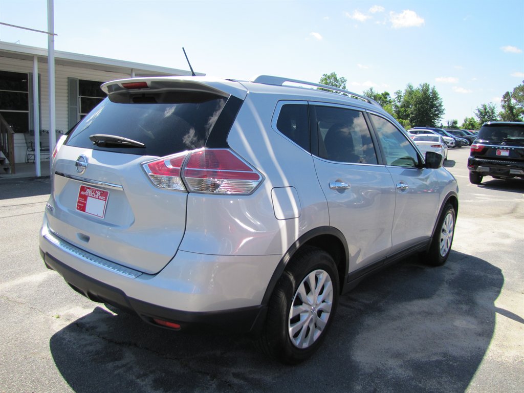 2016 Nissan Rogue S photo