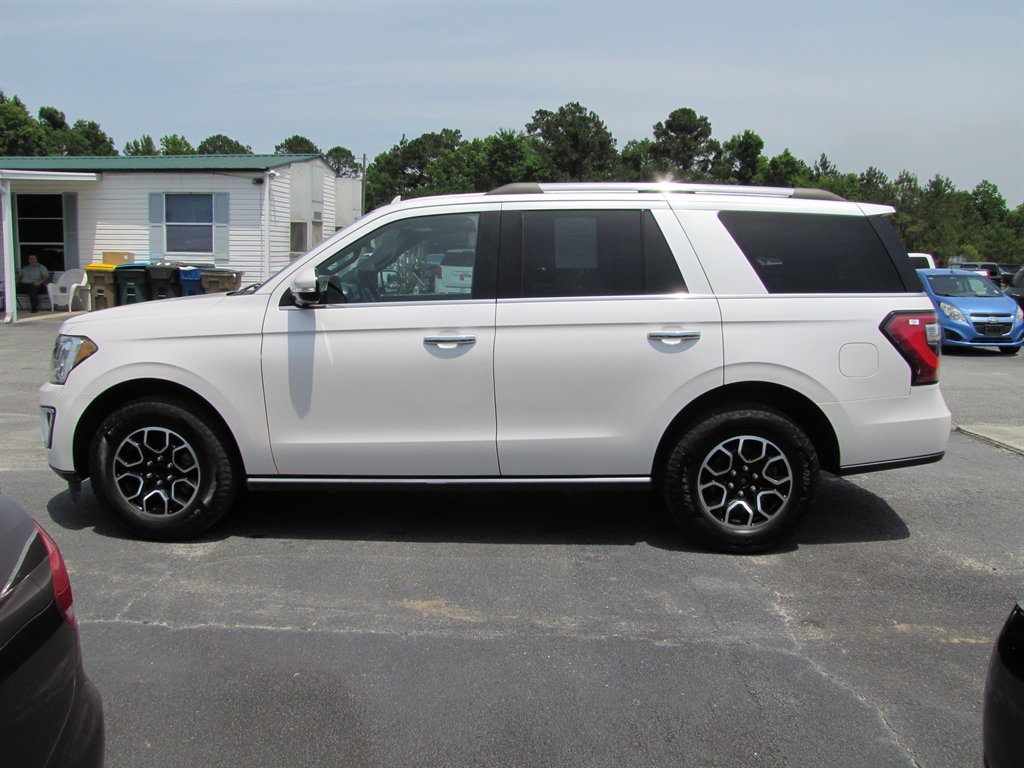 2018 Ford Expedition Limited photo