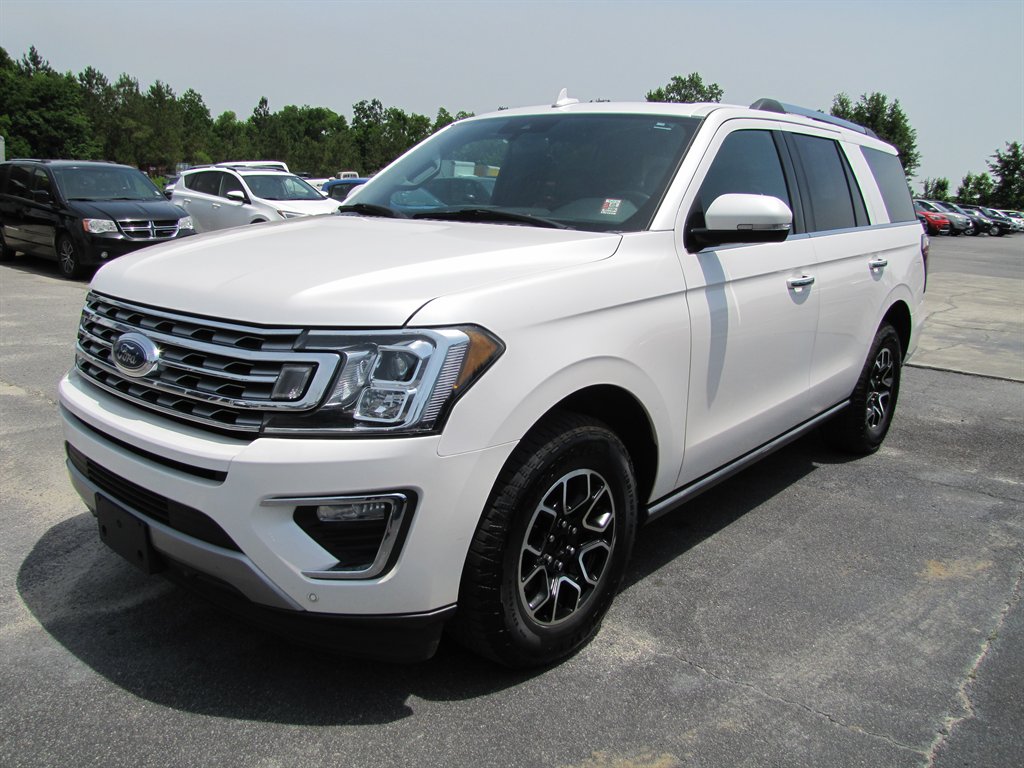 2018 Ford Expedition Limited photo