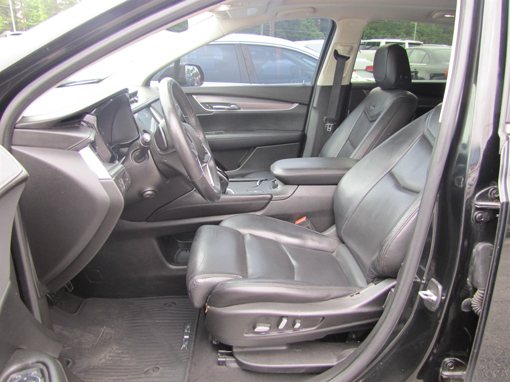 2017 Cadillac XT5 - $13,995