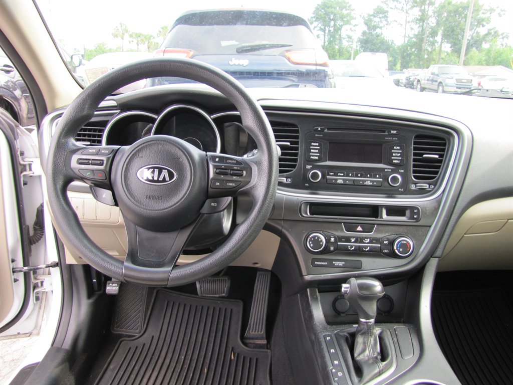 2015 Kia Optima - $9,995