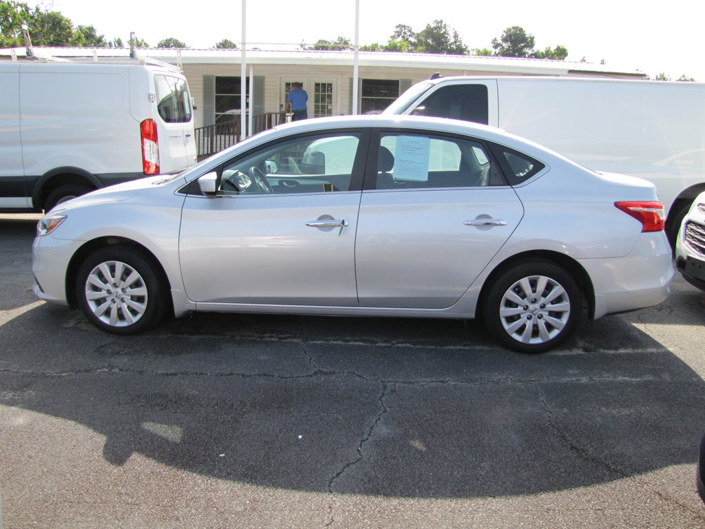 2019 Nissan Sentra - $14,995