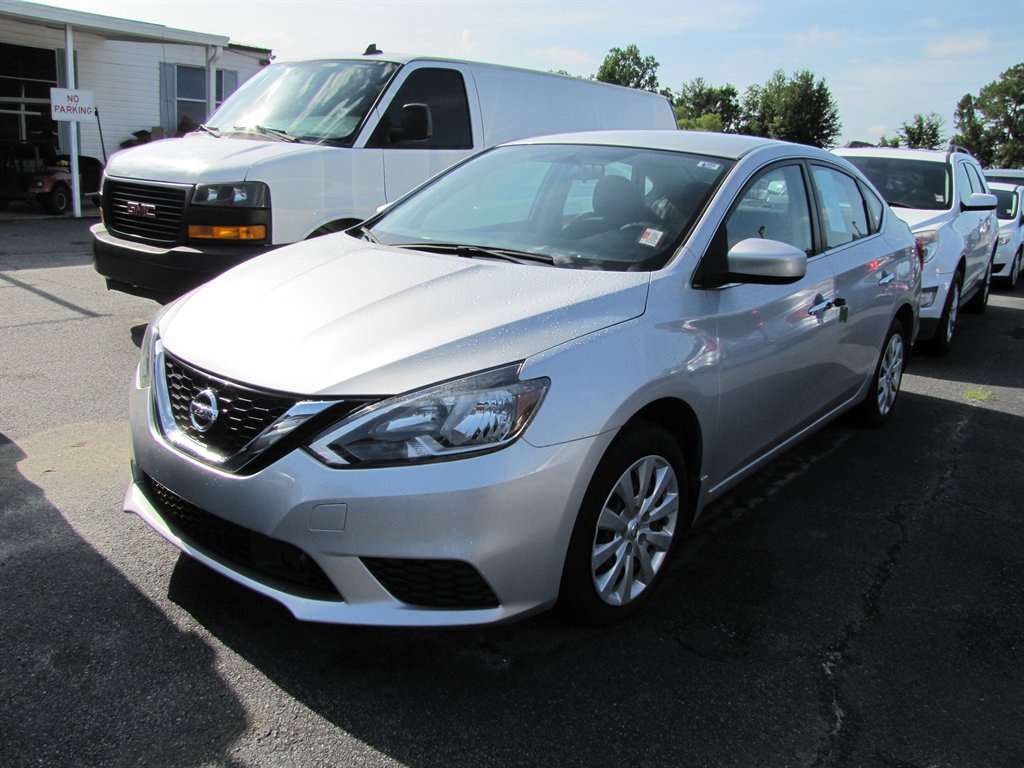 2019 Nissan Sentra - $14,995