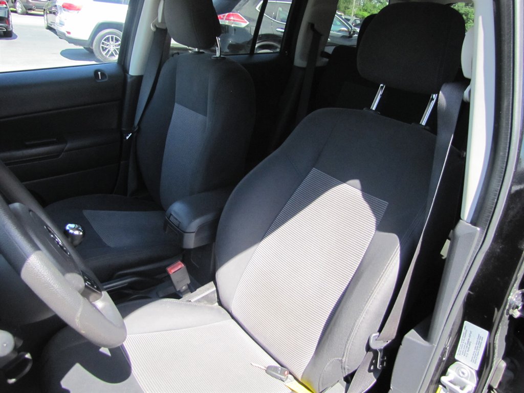 2016 Jeep Patriot - $10,495
