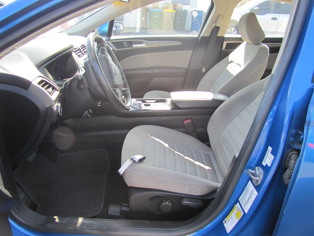 2020 Ford Fusion - $11,995