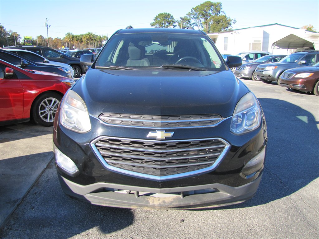 2017 Chevrolet Equinox - $10,495