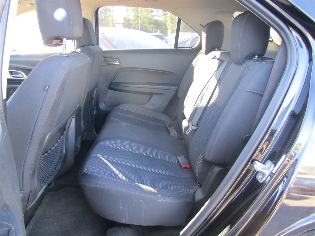 2017 Chevrolet Equinox - $10,495