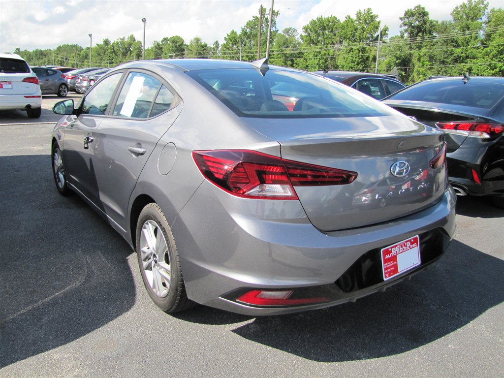 2020 Hyundai Elantra - $12,995