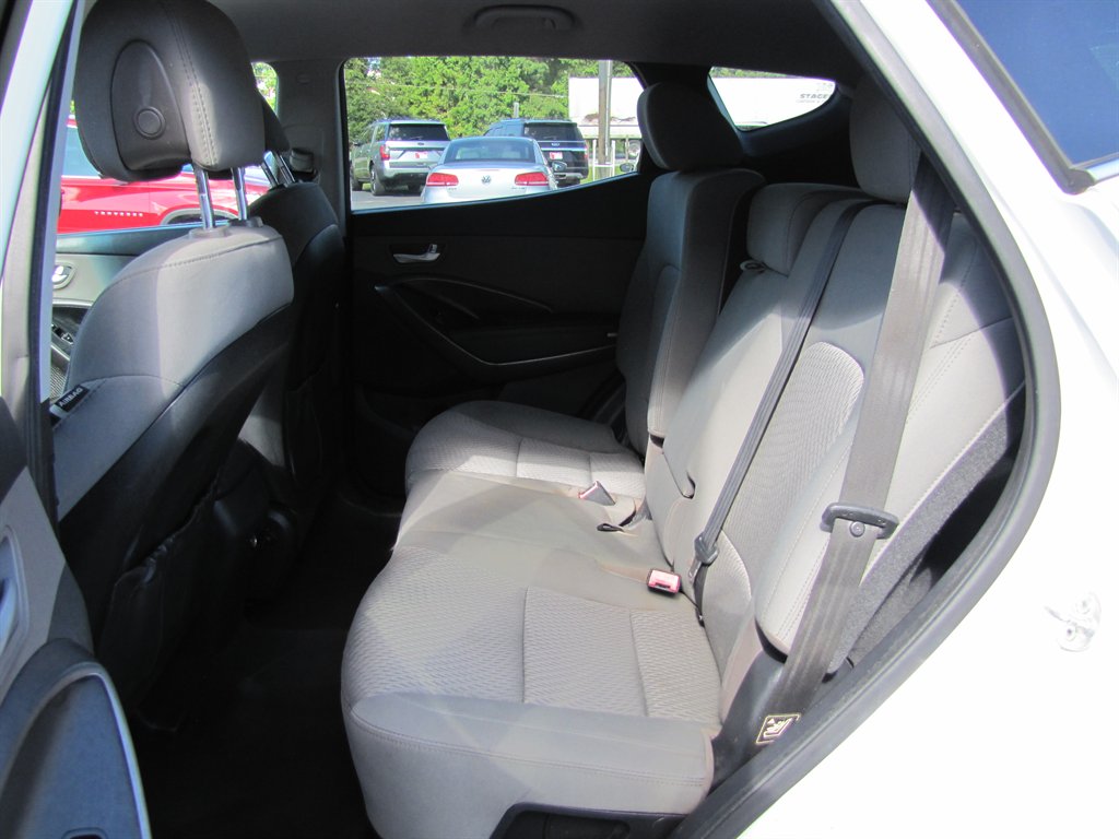 2014 Hyundai Santa Fe Sport - $8,995