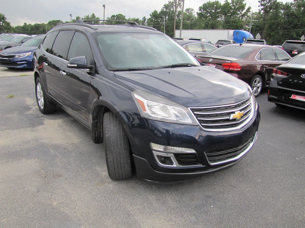 2016 Chevrolet Traverse - $11,995