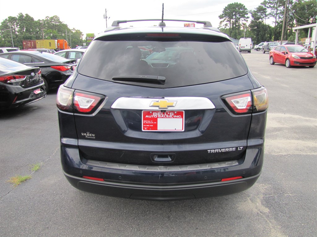 2016 Chevrolet Traverse - $11,995