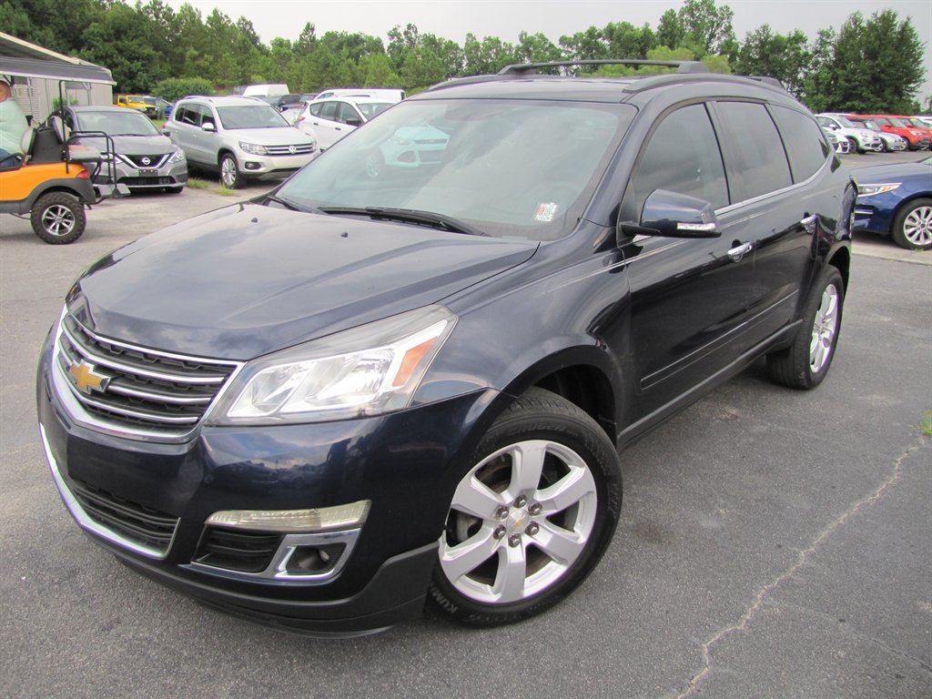 2016 Chevrolet Traverse - $11,995