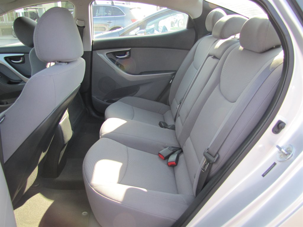 2015 Hyundai Elantra - $8,995