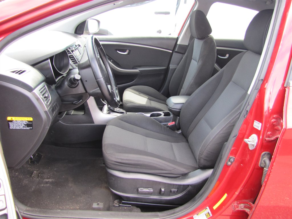 2016 Hyundai Elantra - $7,995