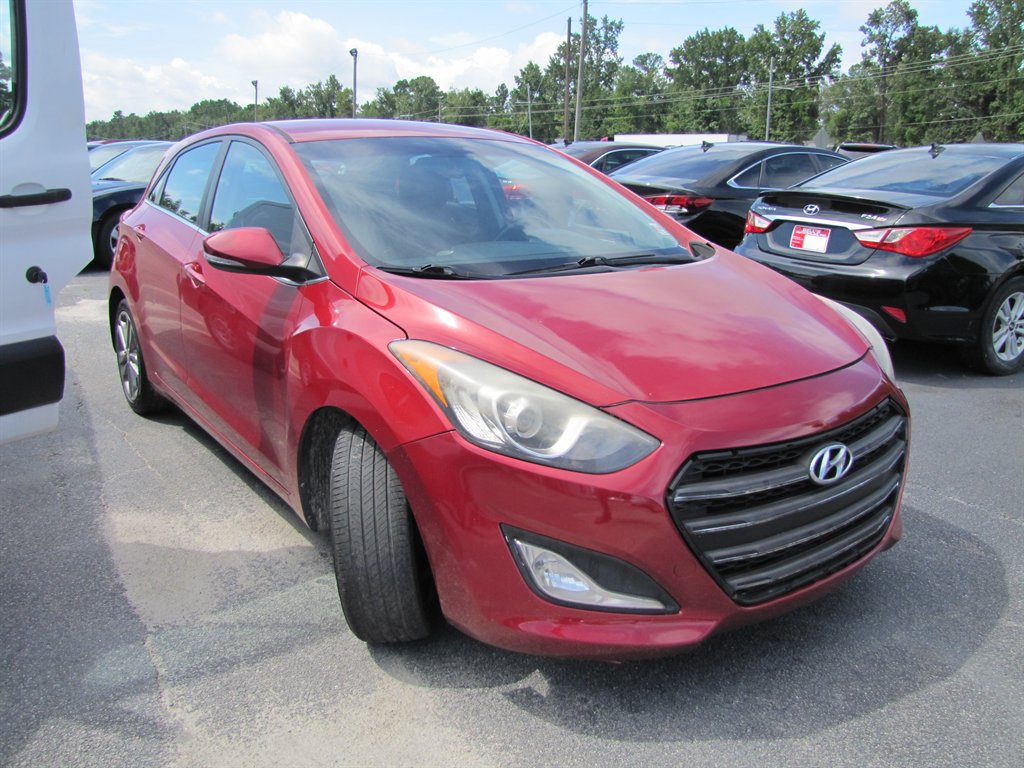 2016 Hyundai Elantra - $7,995