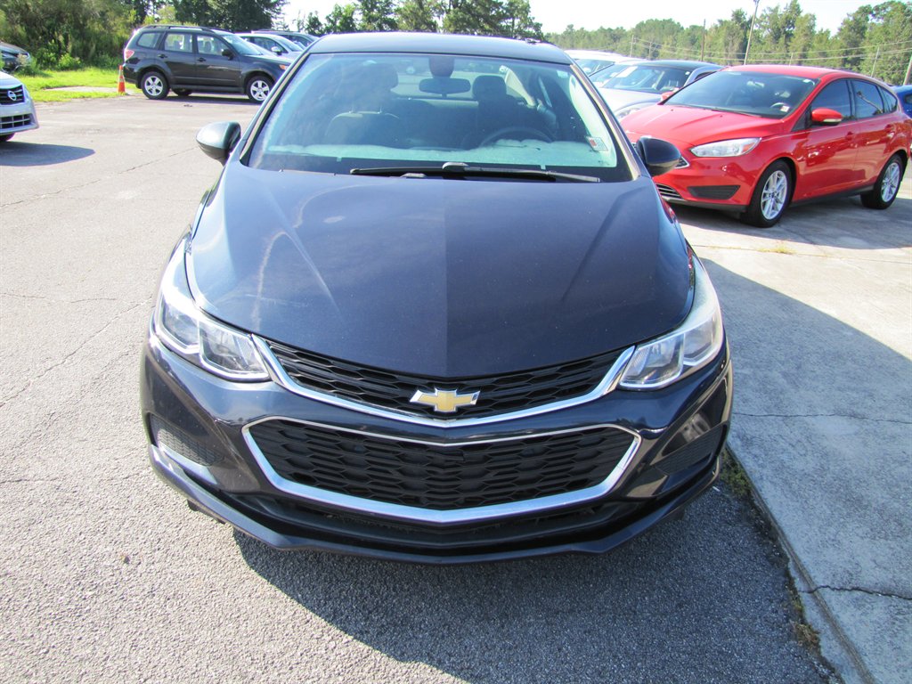 2016 Chevrolet Cruze - $8,995