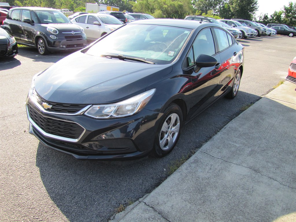 2016 Chevrolet Cruze - $8,995