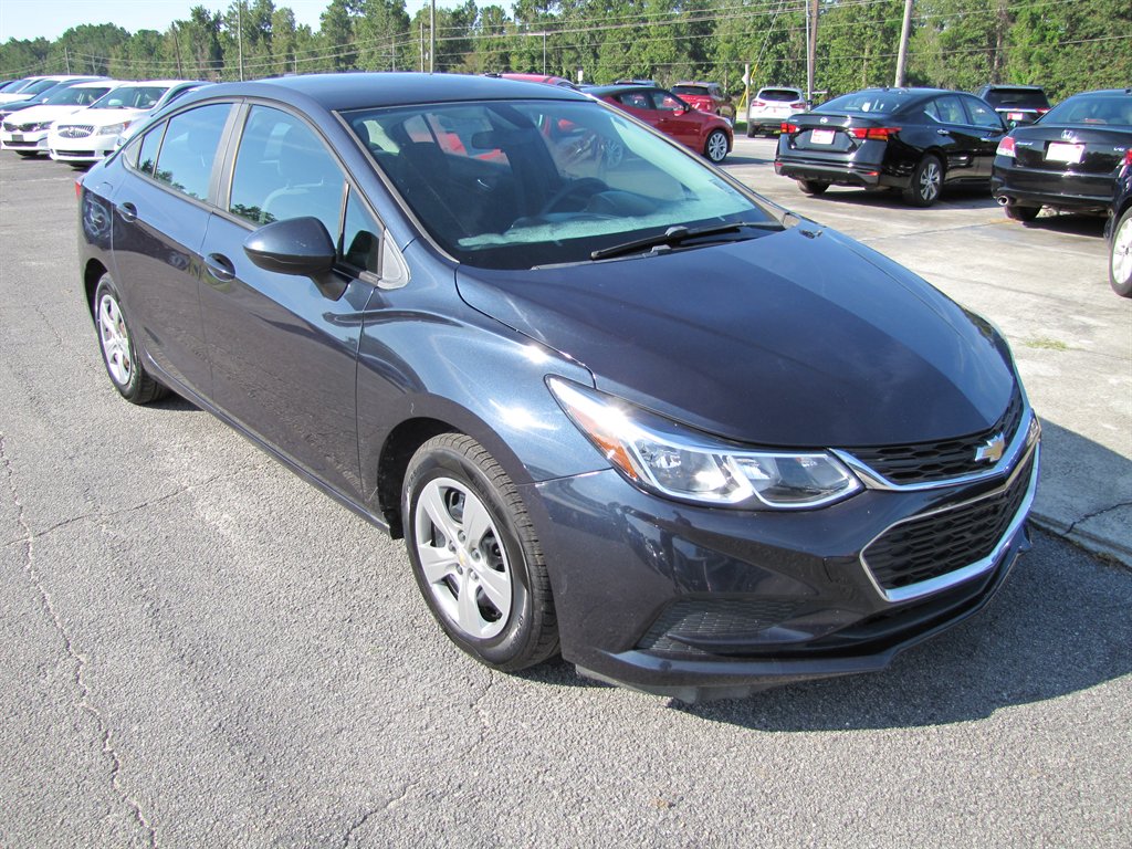 2016 Chevrolet Cruze - $8,995