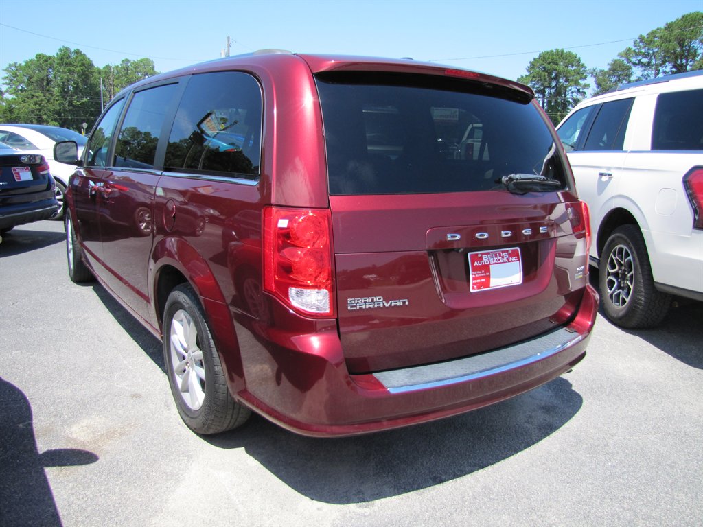 2019 Dodge Grand Caravan - $11,995