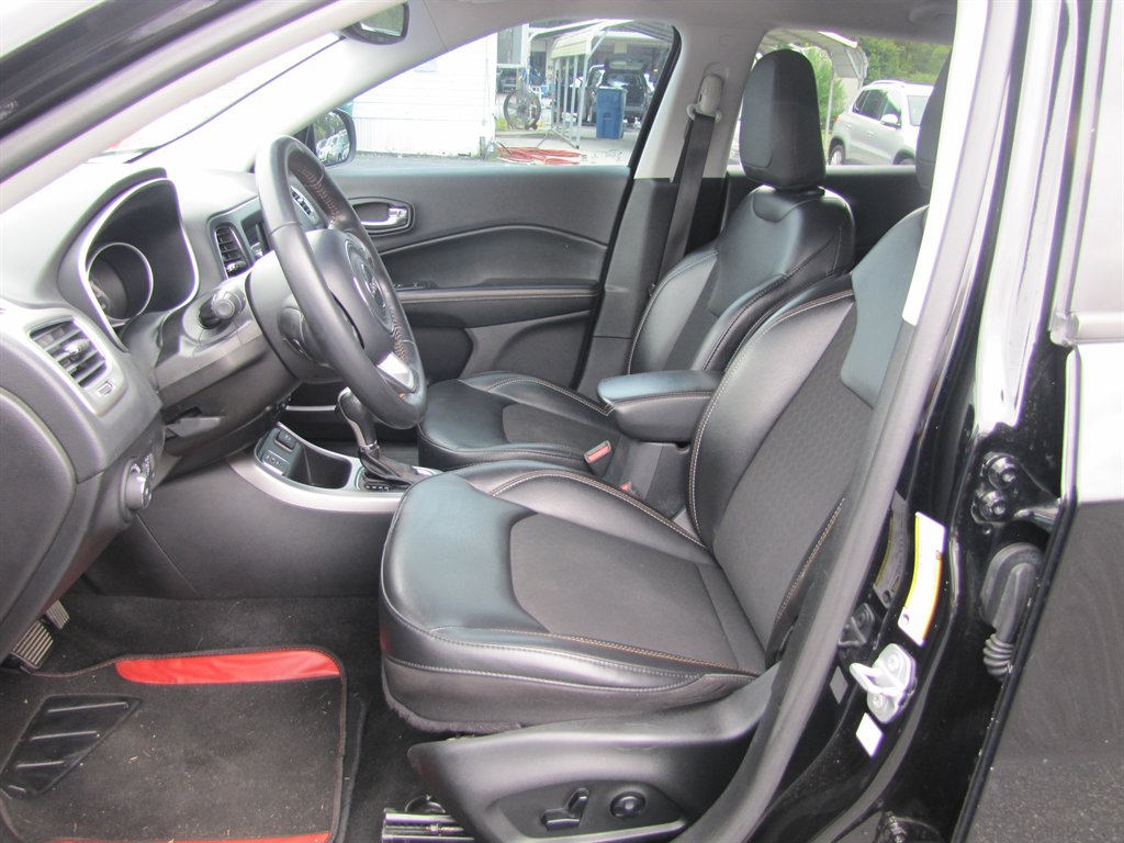 2019 Jeep Compass - $15,995