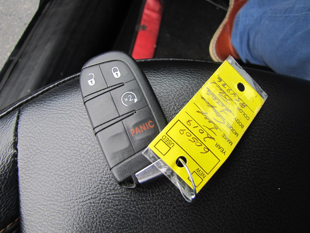 2019 Jeep Compass - $15,995