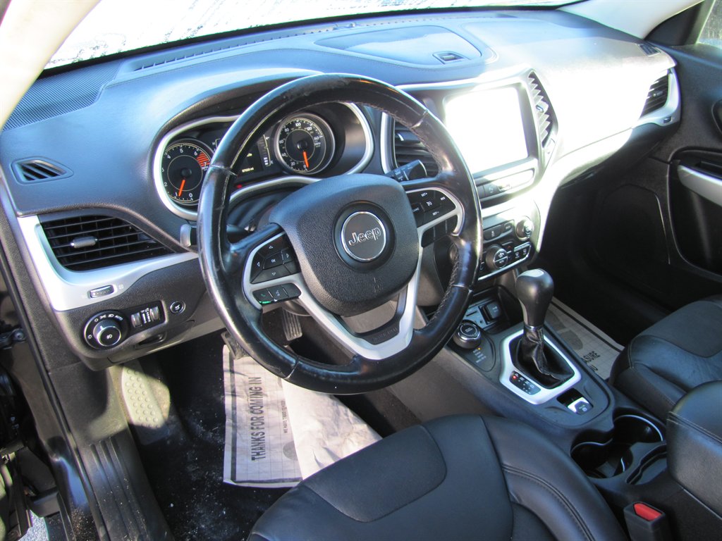 2018 Jeep Cherokee - $12,995