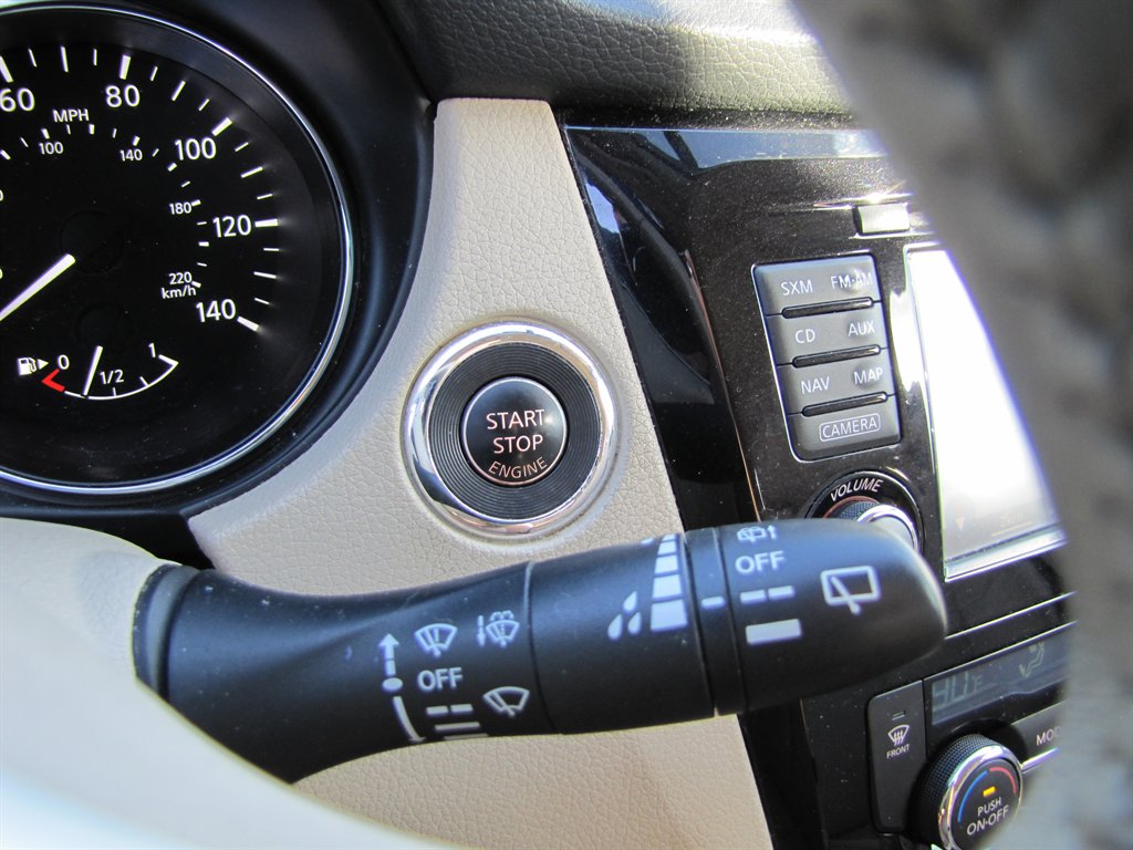 2014 Nissan Rogue - $10,995