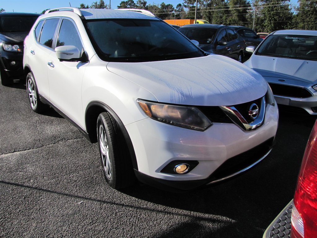 2014 Nissan Rogue - $10,995