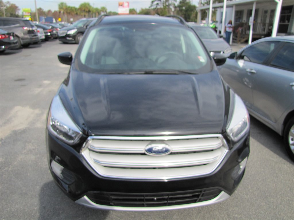 2018 Ford Escape - $13,995