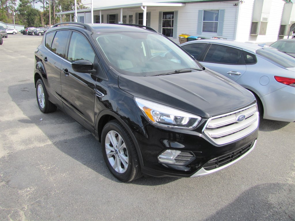 2018 Ford Escape - $13,995