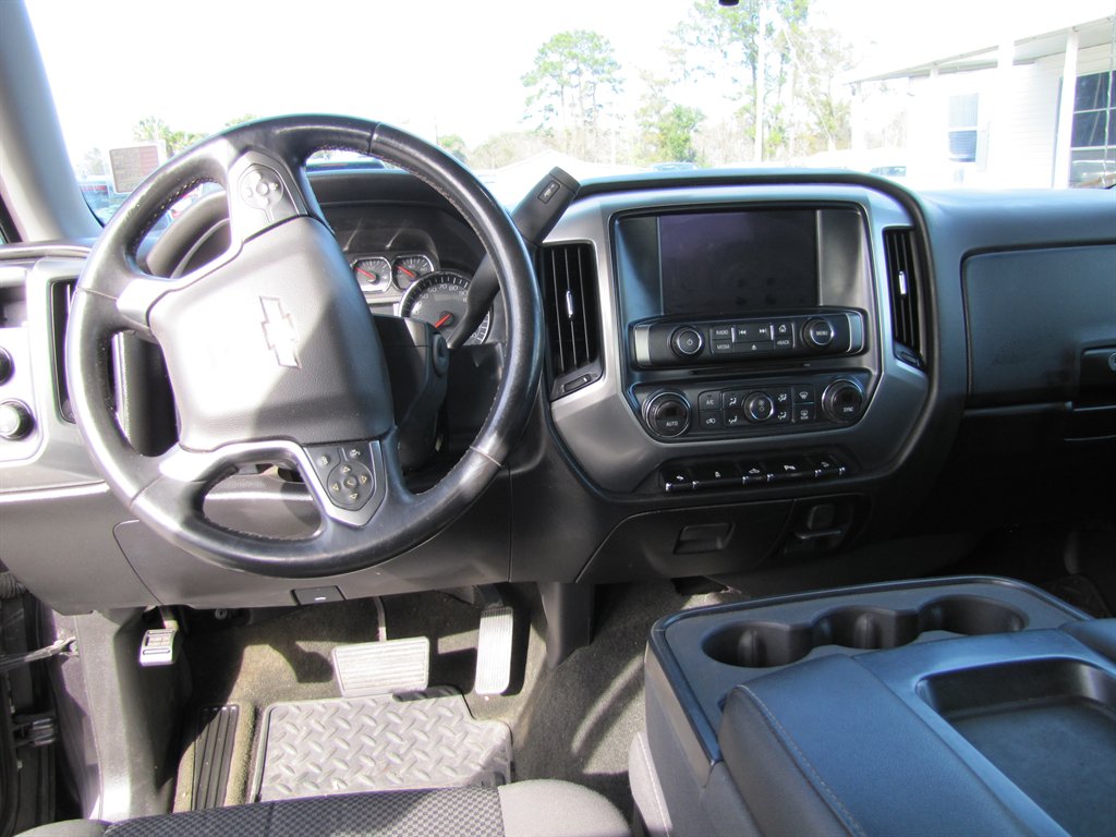 2014 Chevrolet Silverado 1500 - $15,995