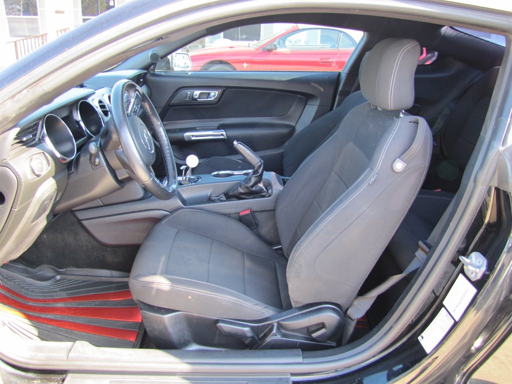 2017 Ford Mustang - $13,995