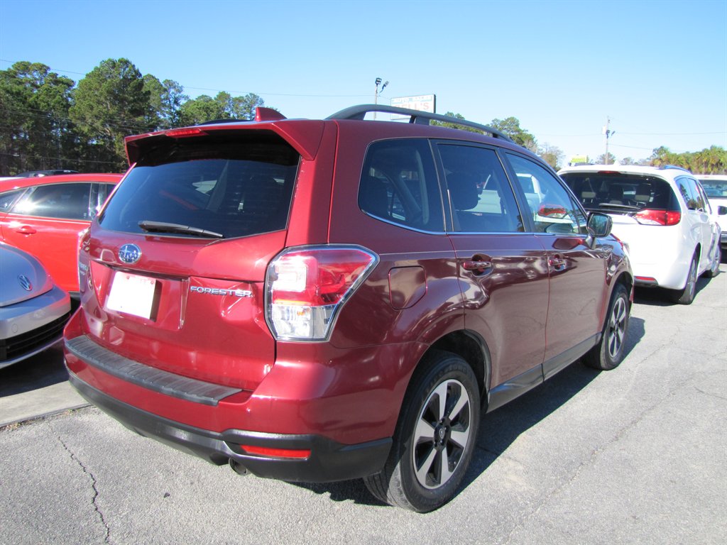 2018 Subaru Forester - $12,995