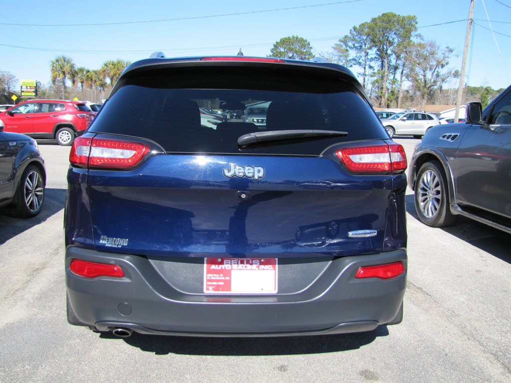 2016 Jeep Cherokee - $10,495