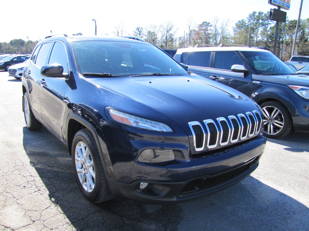 2016 Jeep Cherokee - $10,495