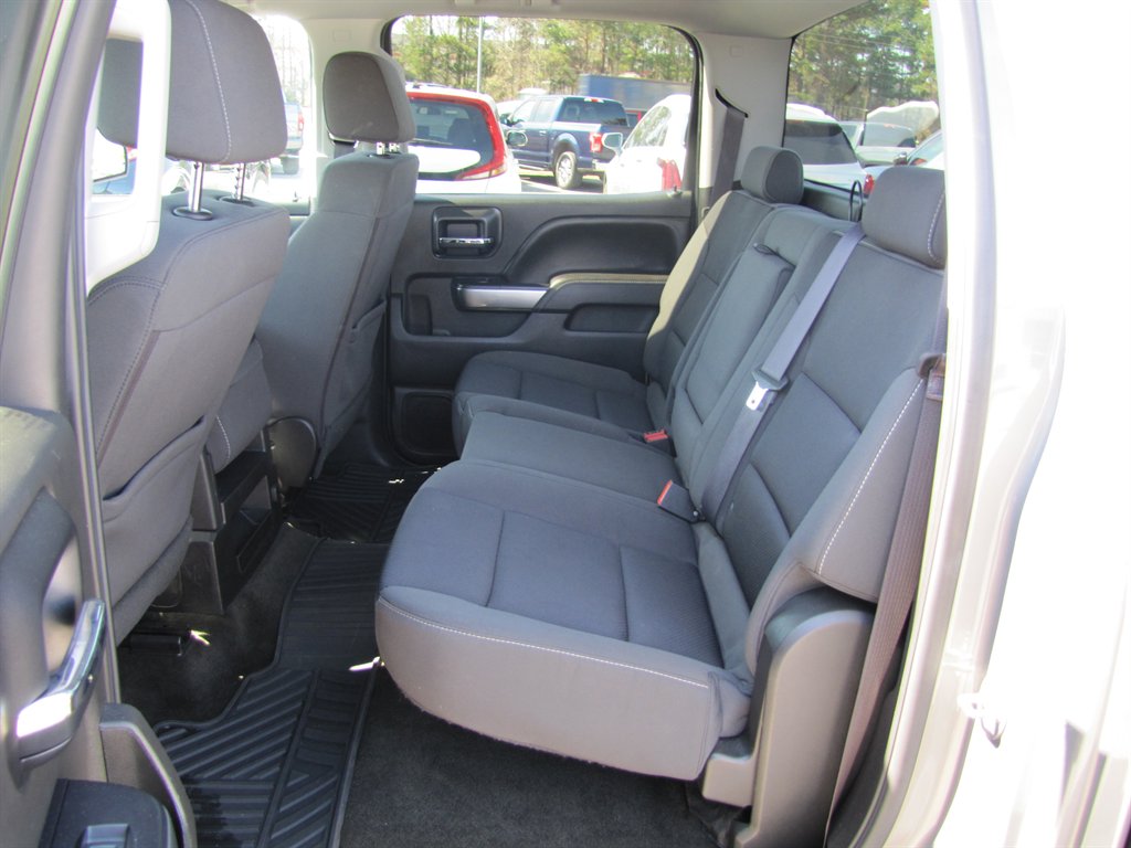 2017 Chevrolet Silverado 1500 - $17,995