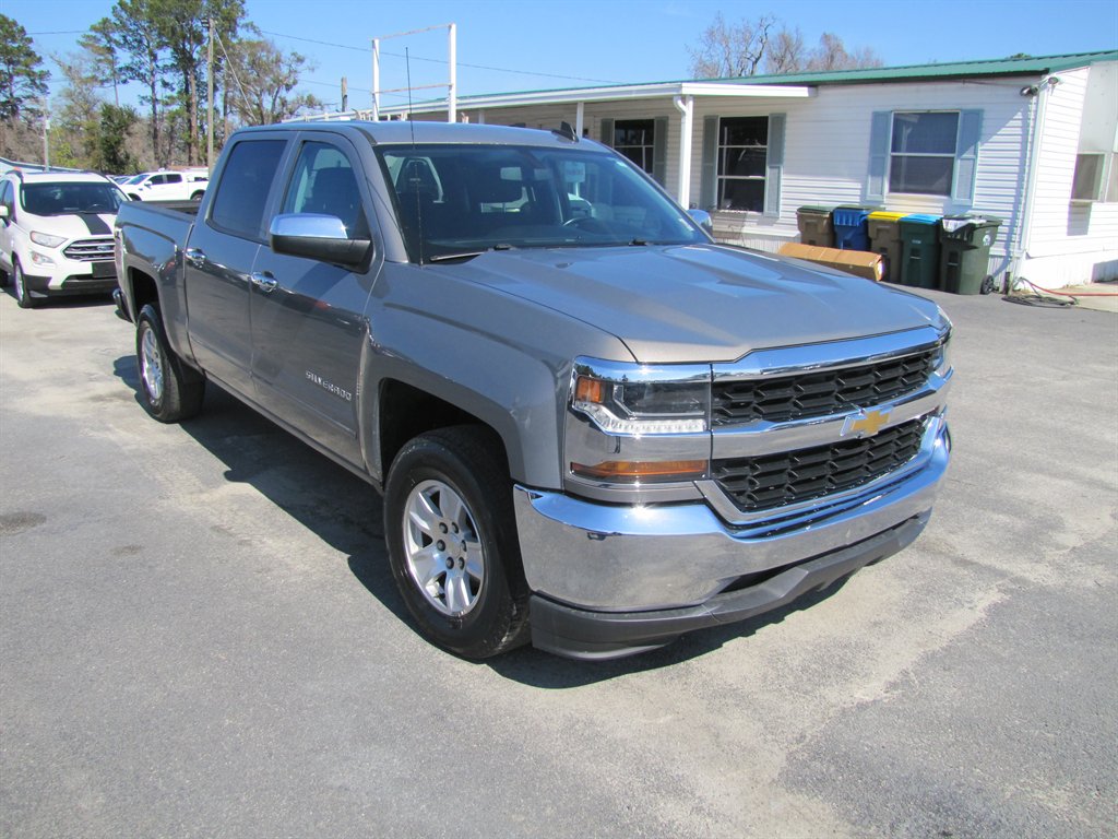 2017 Chevrolet Silverado 1500 - $17,995