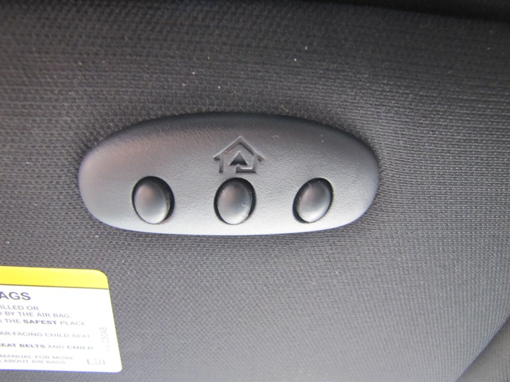 2014 Chrysler 200 - $7,995