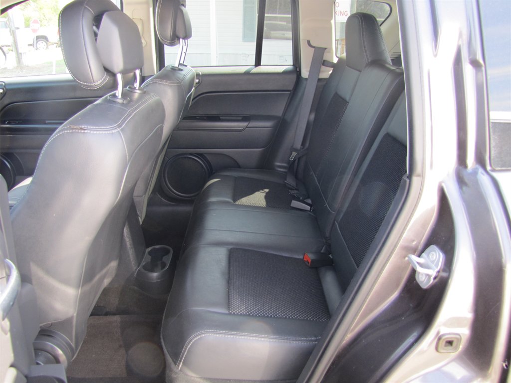 2015 Jeep Compass - $8,995