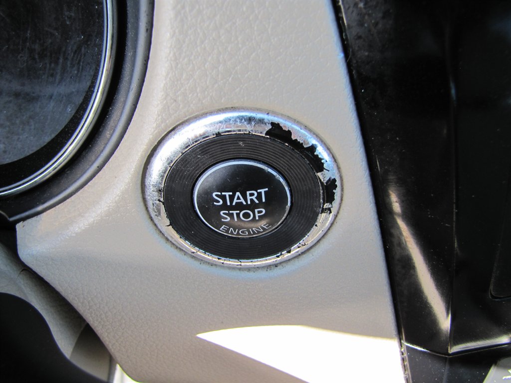 2015 Nissan Rogue - $9,995