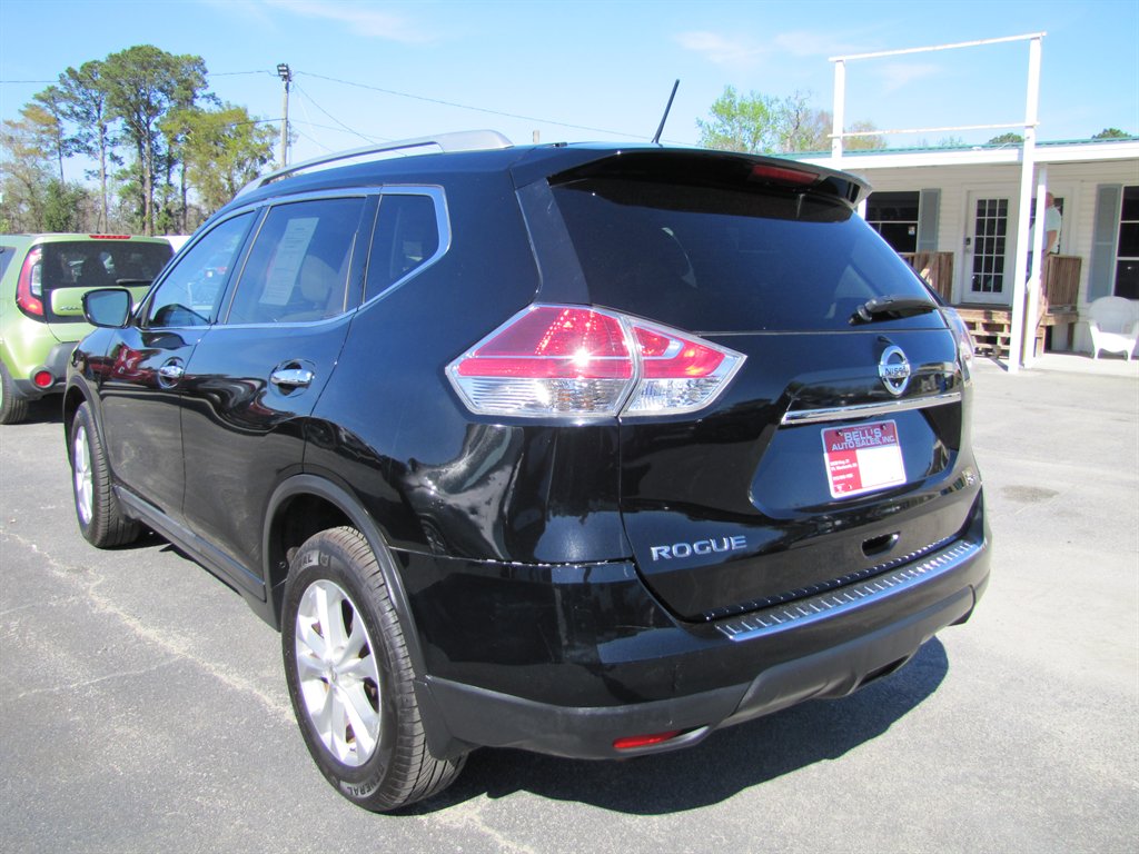 2015 Nissan Rogue - $9,995